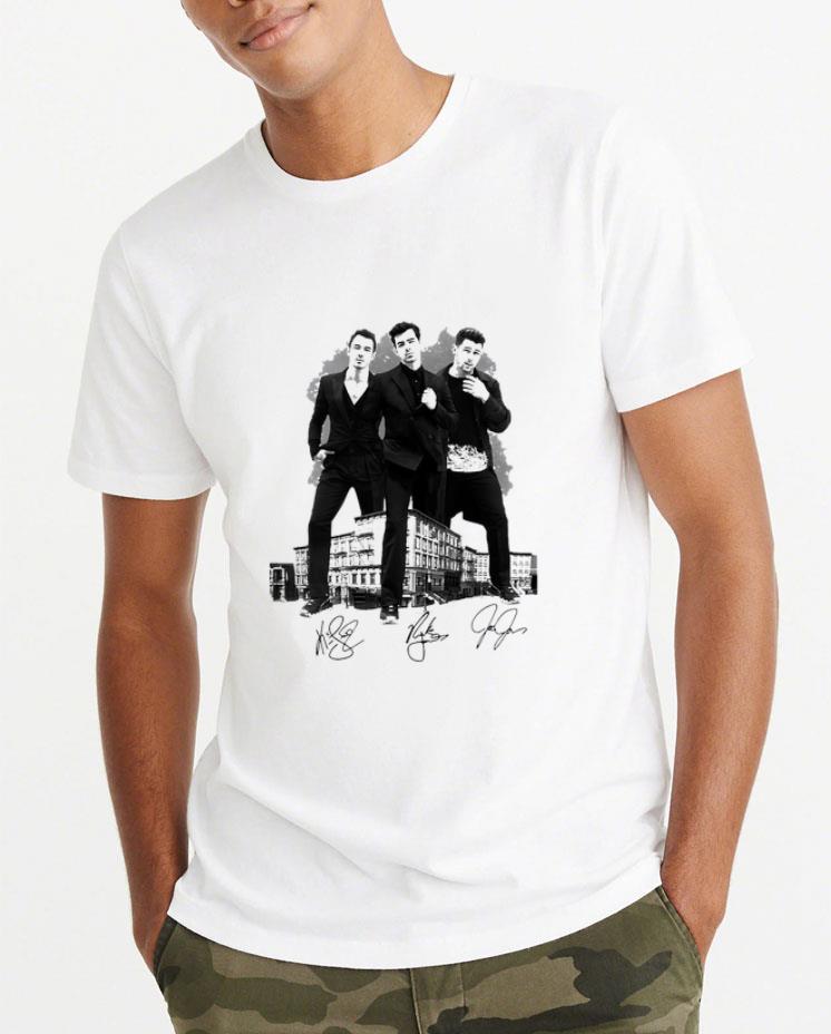 Official Jonas Brothers signatures shirt