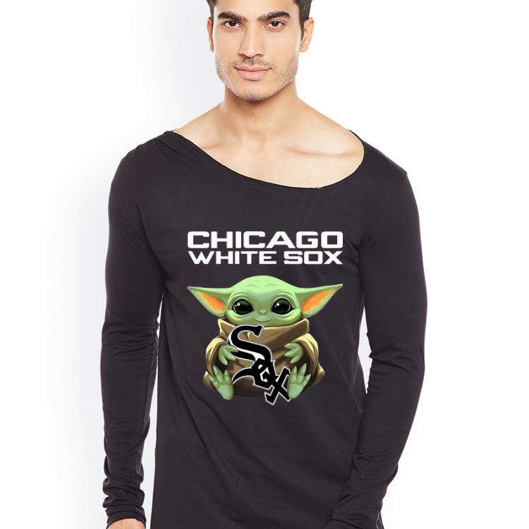 Original Star Wars Baby Yoda MLB Hug Chicago White Sox shirt