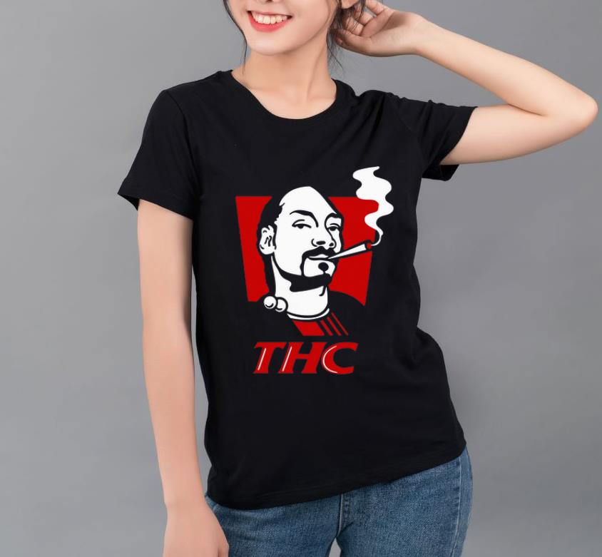 Nice Snoop Dog Smokes THC shirt