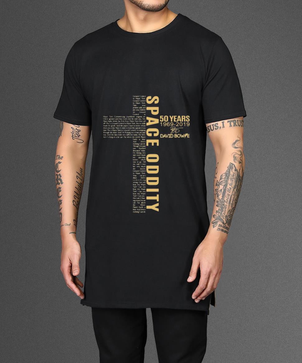 Nice pace Oddity 20 Years David Bowie SIgnature shirt 1 Nice pace Oddity 20 Years David Bowie SIgnature shirt 2
