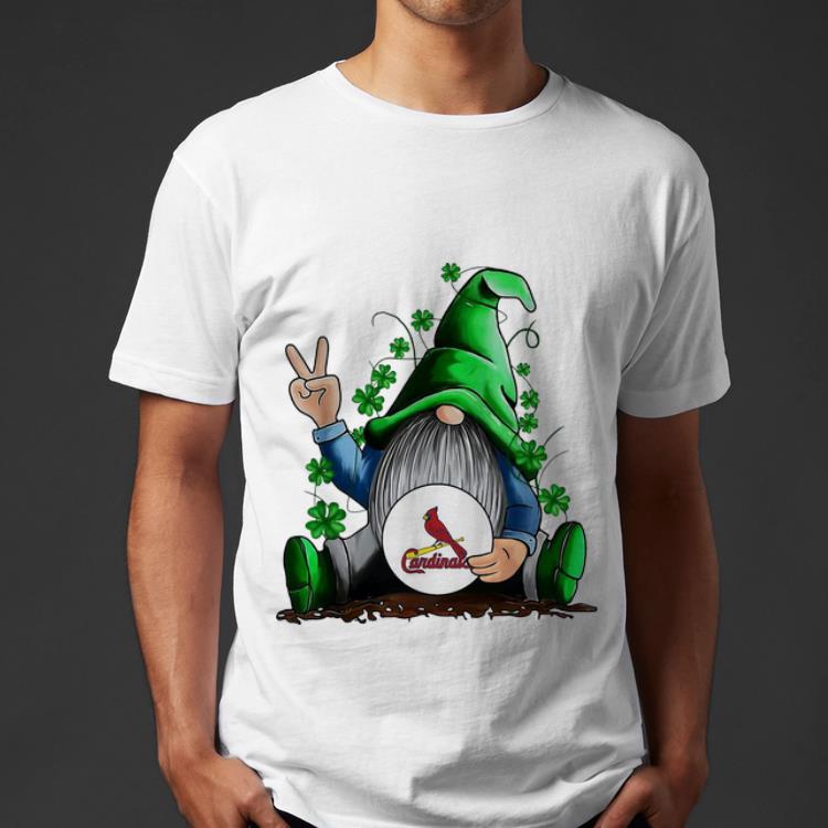 Nice Gnomes Hug St. Louis Cardinals Baseball Shamrock shirt