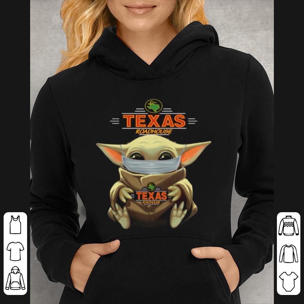 Top Baby Yoda Face Mask Hug Texas Roadhouse shirt
