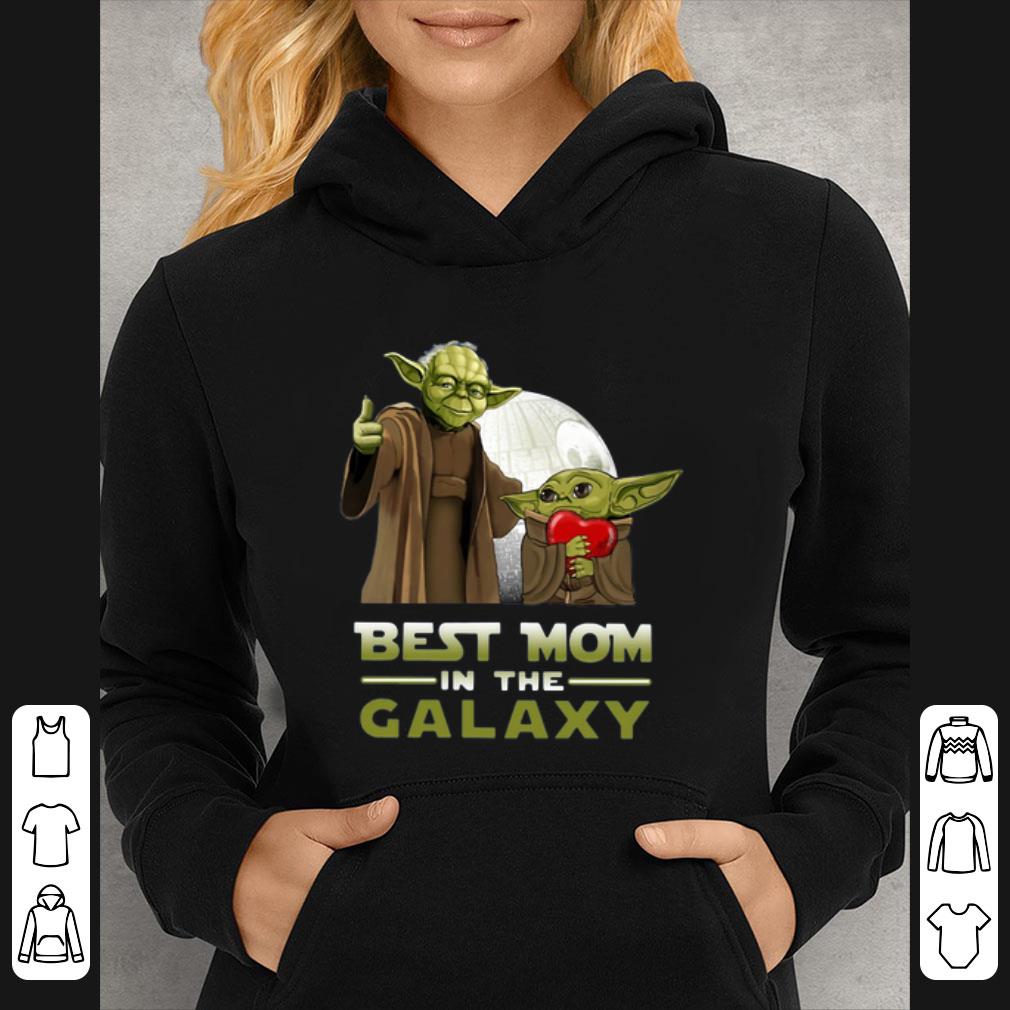 Top Master Yoda And Baby Yoda Best Mom In The Galaxy shirt