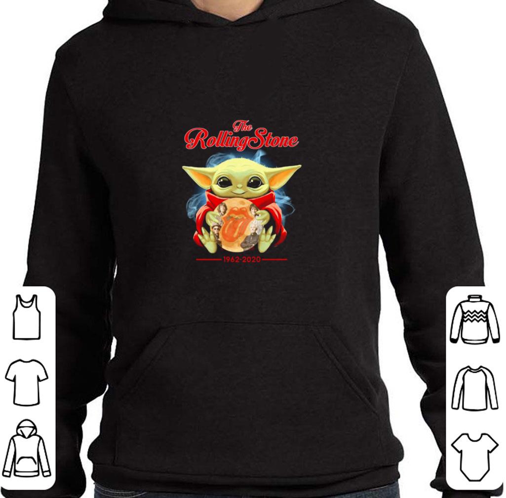 Top Baby Yoda hug the Rolling stone 1962-2020 shirt