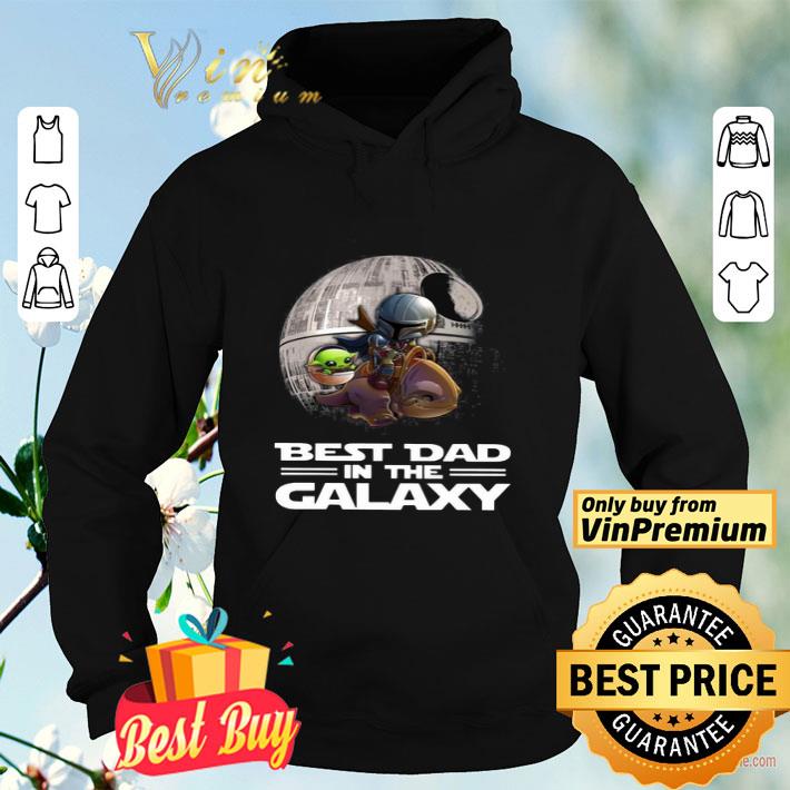 0d01ce6d the mandalorian and baby yoda the best dad in the galaxy 1 shirt 4 - The Mandalorian And Baby Yoda The Best Dad In The Galaxy 1 shirt