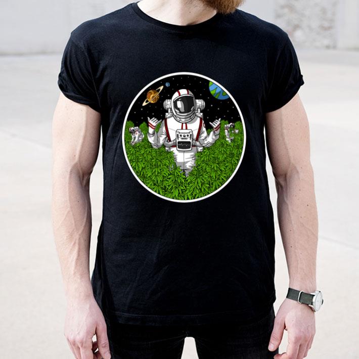 Space Astronaut Weed Stoner Psychedelic Cannabis Marijuana Shirt