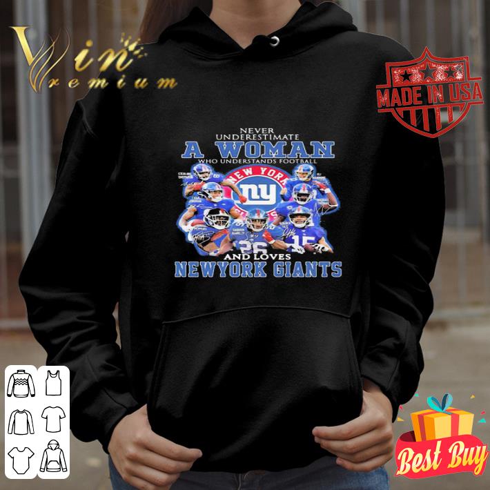 Never Underestimate A Woman Who New York Giants Logo Signatures shirt