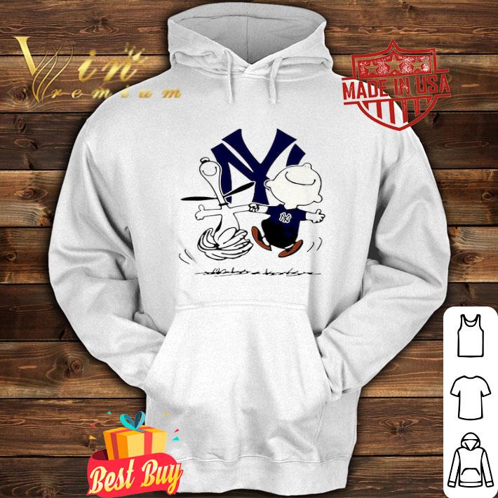 Charlie Brown And Snoopy New York Yankees Baseball Logo shirt