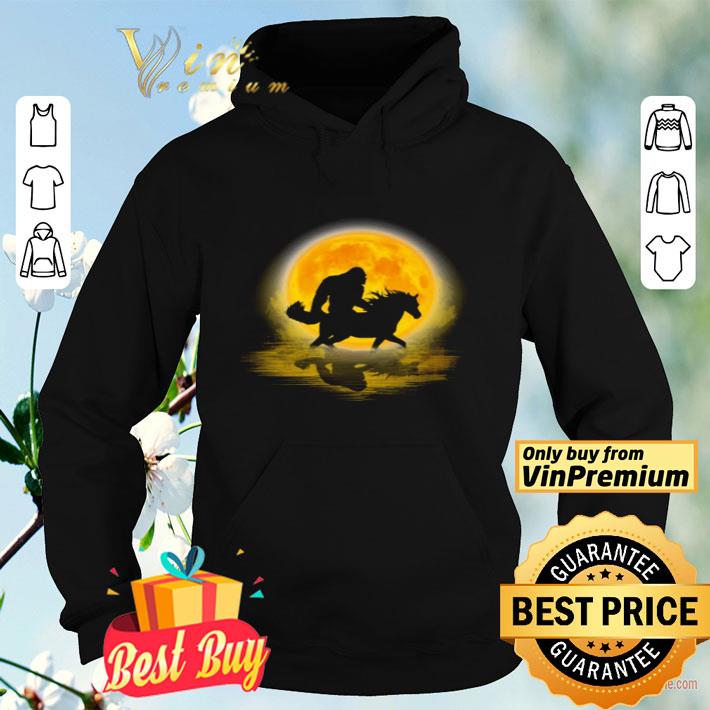 Bigfoot riding horse moom shirt 8 Bigfoot riding horse moom shirt