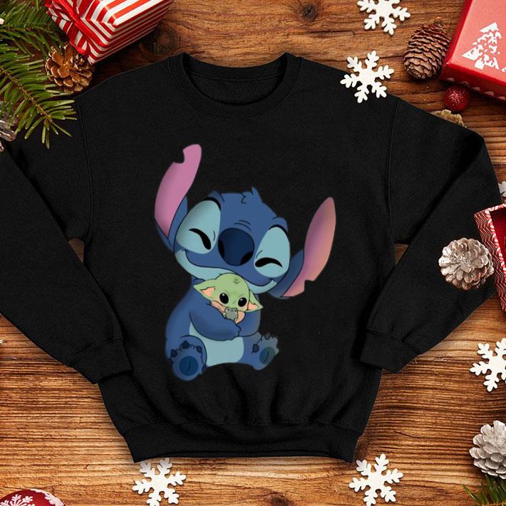 Baby Titch Hug Baby Yoda shirt