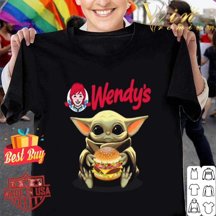 Baby Yoda Hug Hamburguesas Wendy’s Star Wars shirt