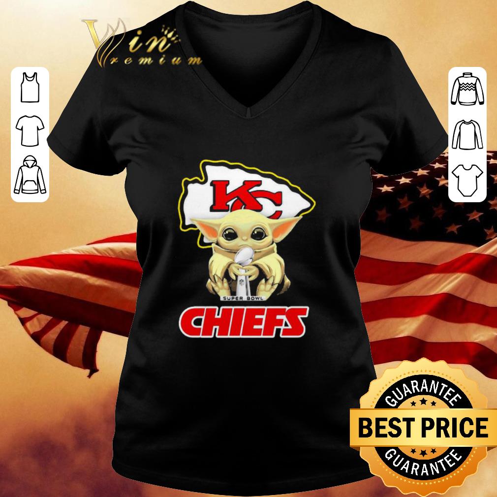 Kansas City Chief Baby Yoda Hug Super Bowl Star Wars shirt Kansas City Chief Baby Yoda Hug Super Bowl Star Wars shirt 3