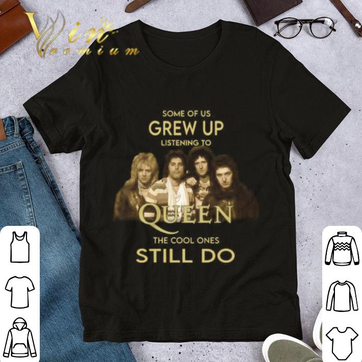 Otter Everybody Should Believe In Something I Believe Ill Read Another Chapter shirt 7