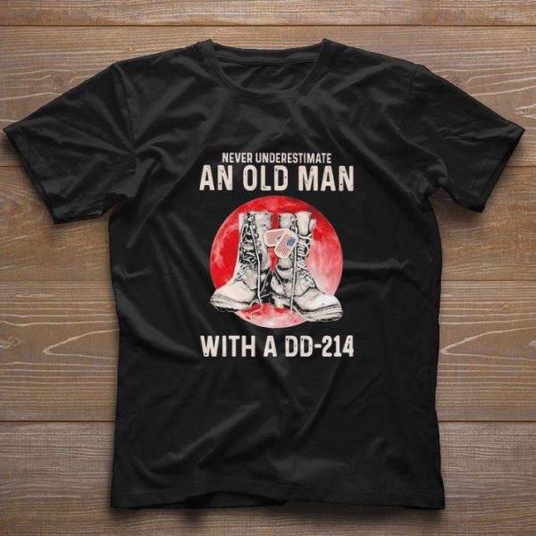 Hot Never underestimate an old man with a dd 214 blood Moon shirt 1