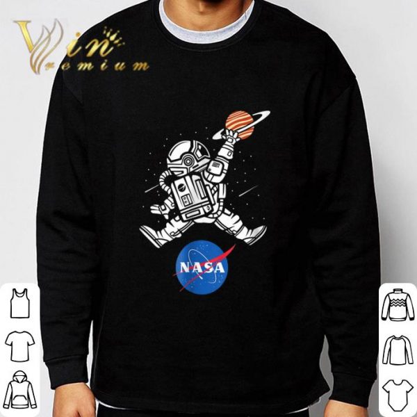 Astronaut Play Basketball NASA Logo shirt 3