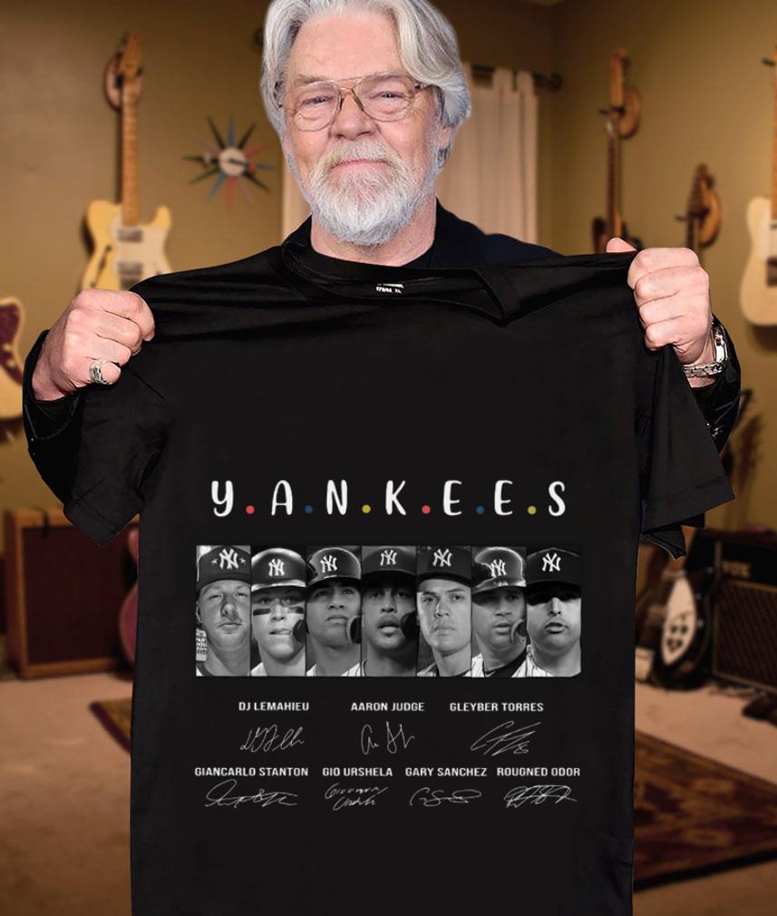 Friends New York Yankees Team Players Signatures Shirt