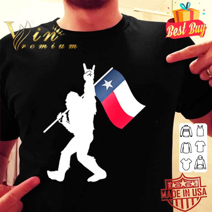Bigfoot hold Flag of Texas shirt hoodie, sweatshirt, longsleeve tee