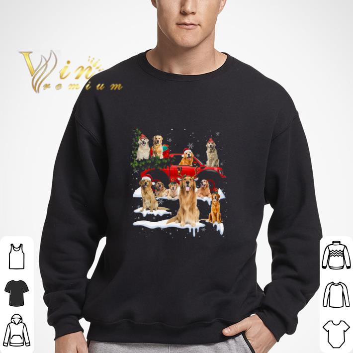 Golden Retriever Merry Christmas Red Car tshirt