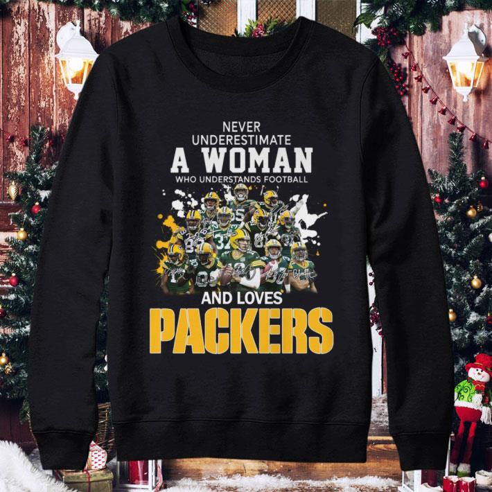 Official Never Underestimate A Woman Who Understands Green Bay Packers Signatures shirt