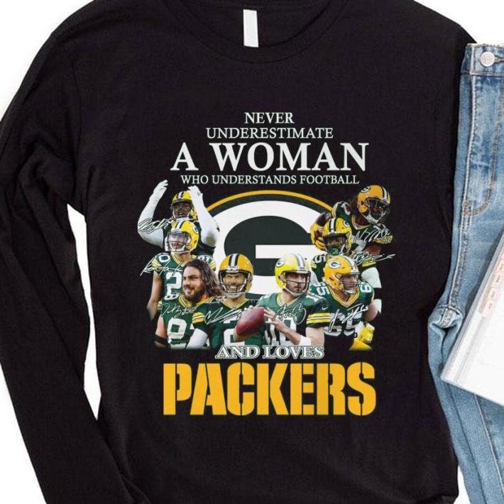 Hot Green Bay Packers Signatures A Woman Who Understands Football shirt