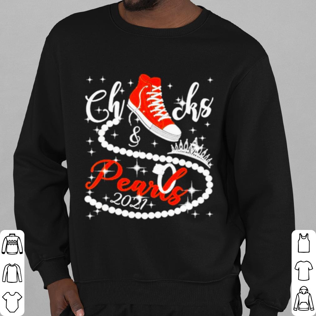 Official Chucks and pearls 2021 Diamond shirt