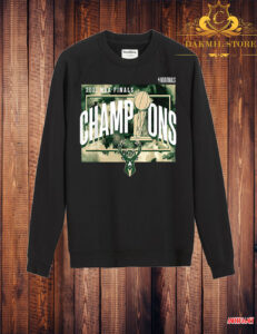 Milwaukee Bucks Fan Sweatshirt