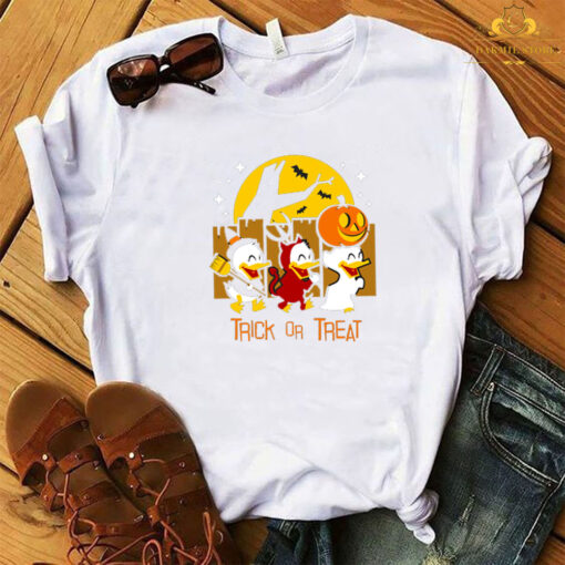 Halloween Donald duck trick or treat T-shirt