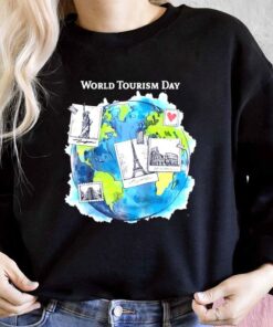 World Tourism Day Love to Travel World Globe For Men Shirt 6
