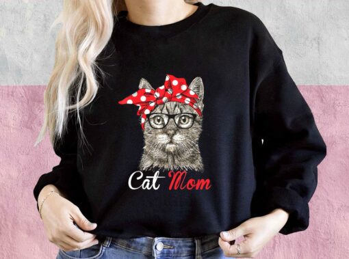 Cat Mom Shirt, For Cat Lovers Mothers Day Shirt, Cat With Bow For Men Shirt 3