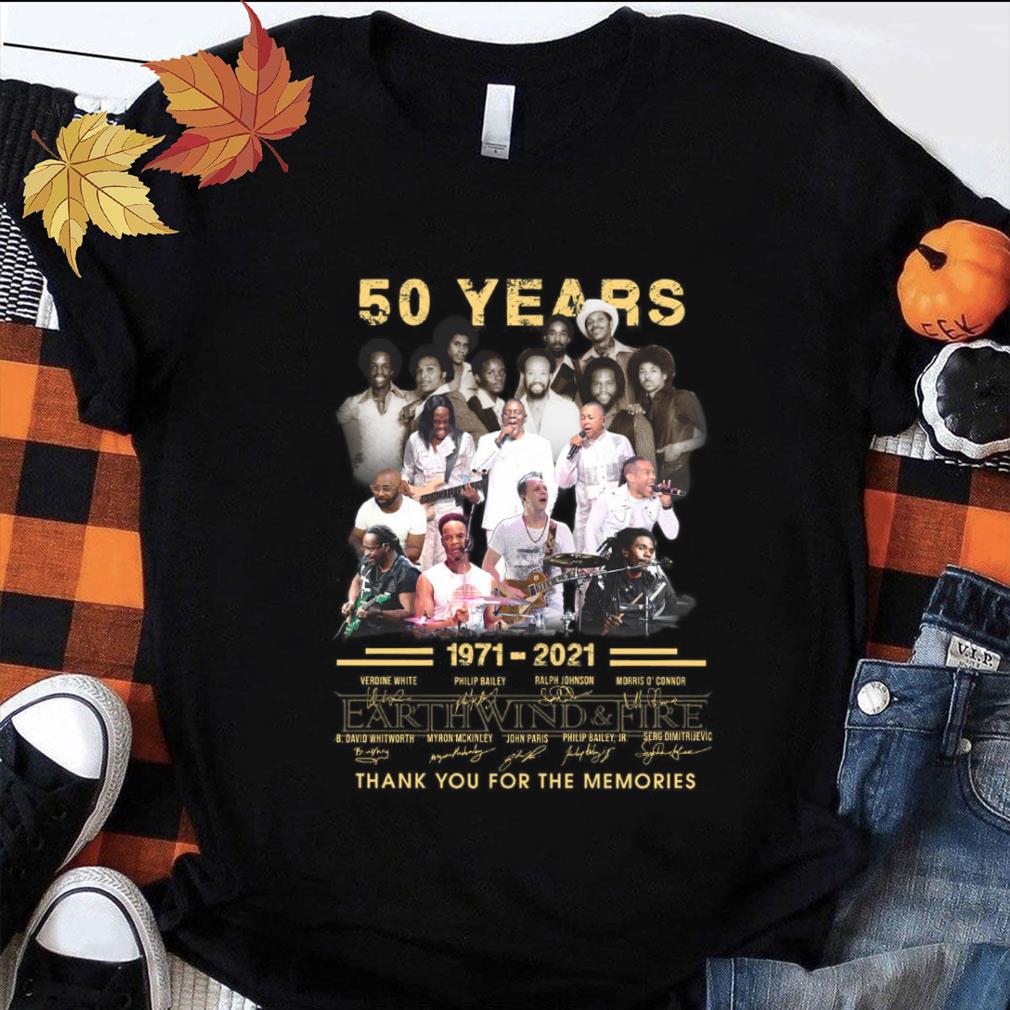 Hot Earth Wind & Fire EWF 50 years 1971-2021 thank you for the memories signatures shirt 2 Trending fashion news Earth Wind & Fire EWF 50 years 1971-2021 thank you for the memories signatures shirt