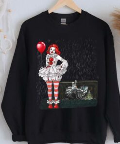 Limited Pennywise It Girl Halloween Shirt 5