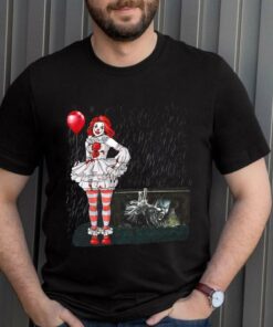 Limited Pennywise It Girl Halloween Shirt 7