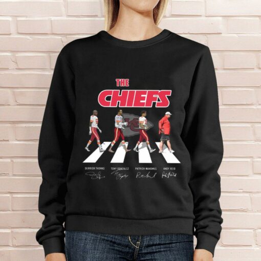 Hot The Chiefs Abbey Road Kansas City Chiefs Signatures Shirt, Patrick Mahomes, Andy Reid, Derrick Thomas, Tony Gonzalez 4