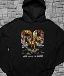 Wonder Woman 80 Years Of 1941-2021 Thank You For The Memories Signatures Shirt, Wonder Woman For Men Shirt 7